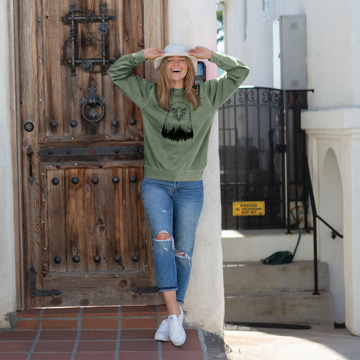 Haliaeetus Leucocephalus - American Bald Eagle - Unisex Pigment Dyed Crew Sweatshirt in Alpine Green
