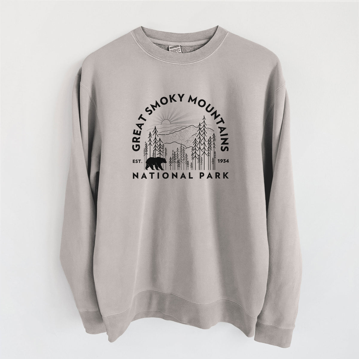 Great Smoky Mountains National Park - Unisex Pigment Dyed Crew Sweatshirt in Cement