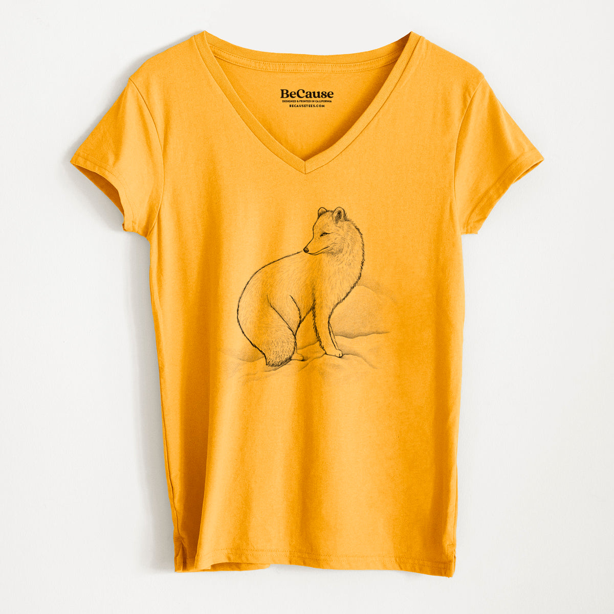 Arctic Fox - Vulpes lagopus - Women&#39;s 100% Recycled V-neck