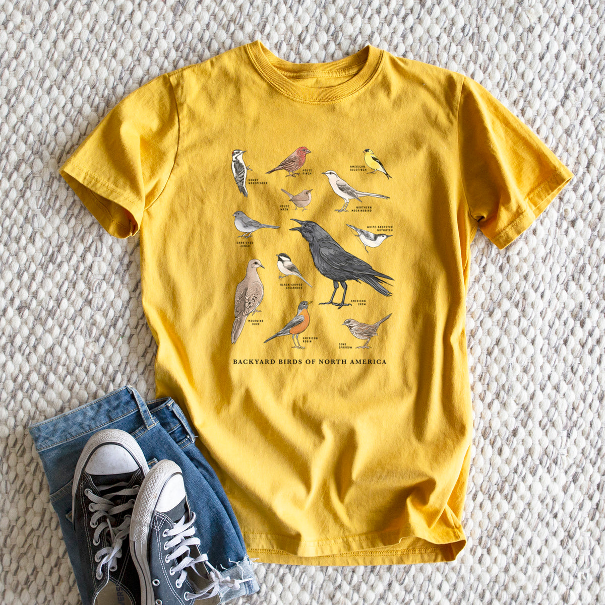 Common Backyard Birds of North America - Heavyweight Men&#39;s 100% Organic Cotton Tee