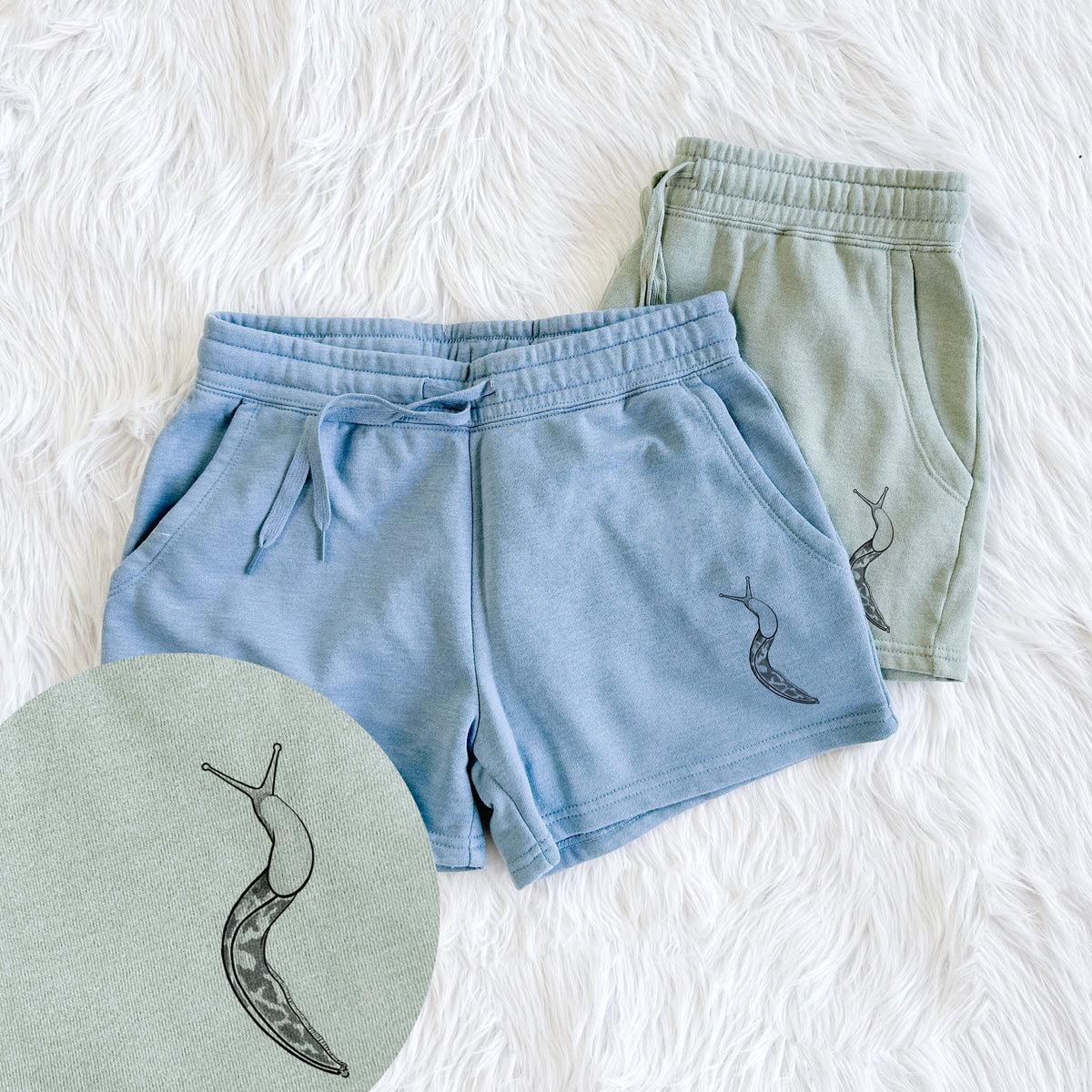 Pacific Banana Slug - Ariolimax columbianus - Women's Cali Wave Shorts