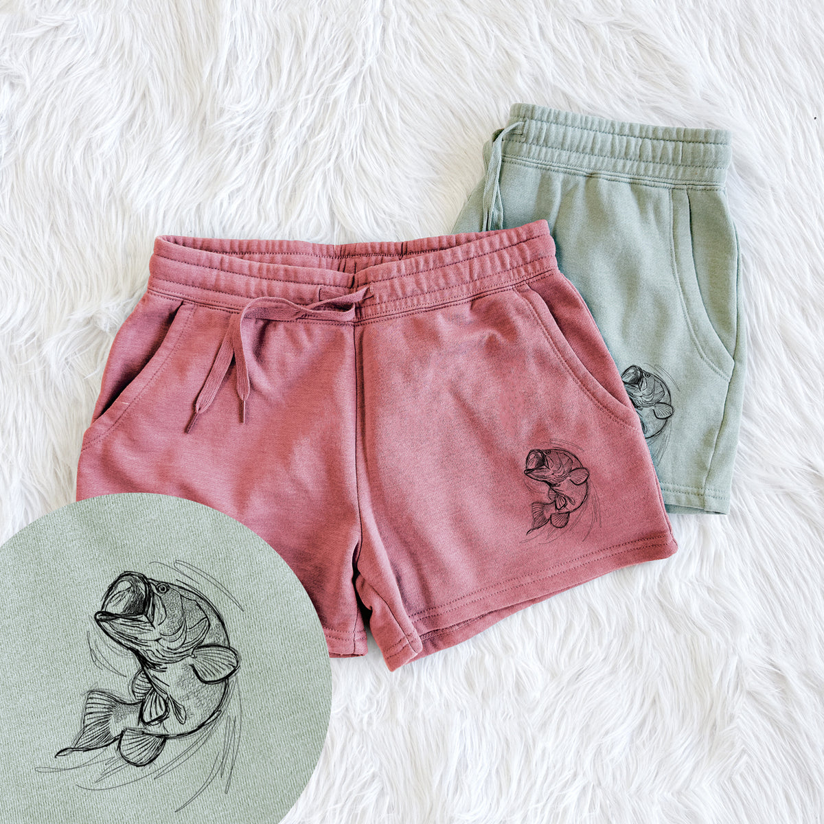 Largemouth Bass Fish - Micropterus salmoides - Women&#39;s Cali Wave Shorts