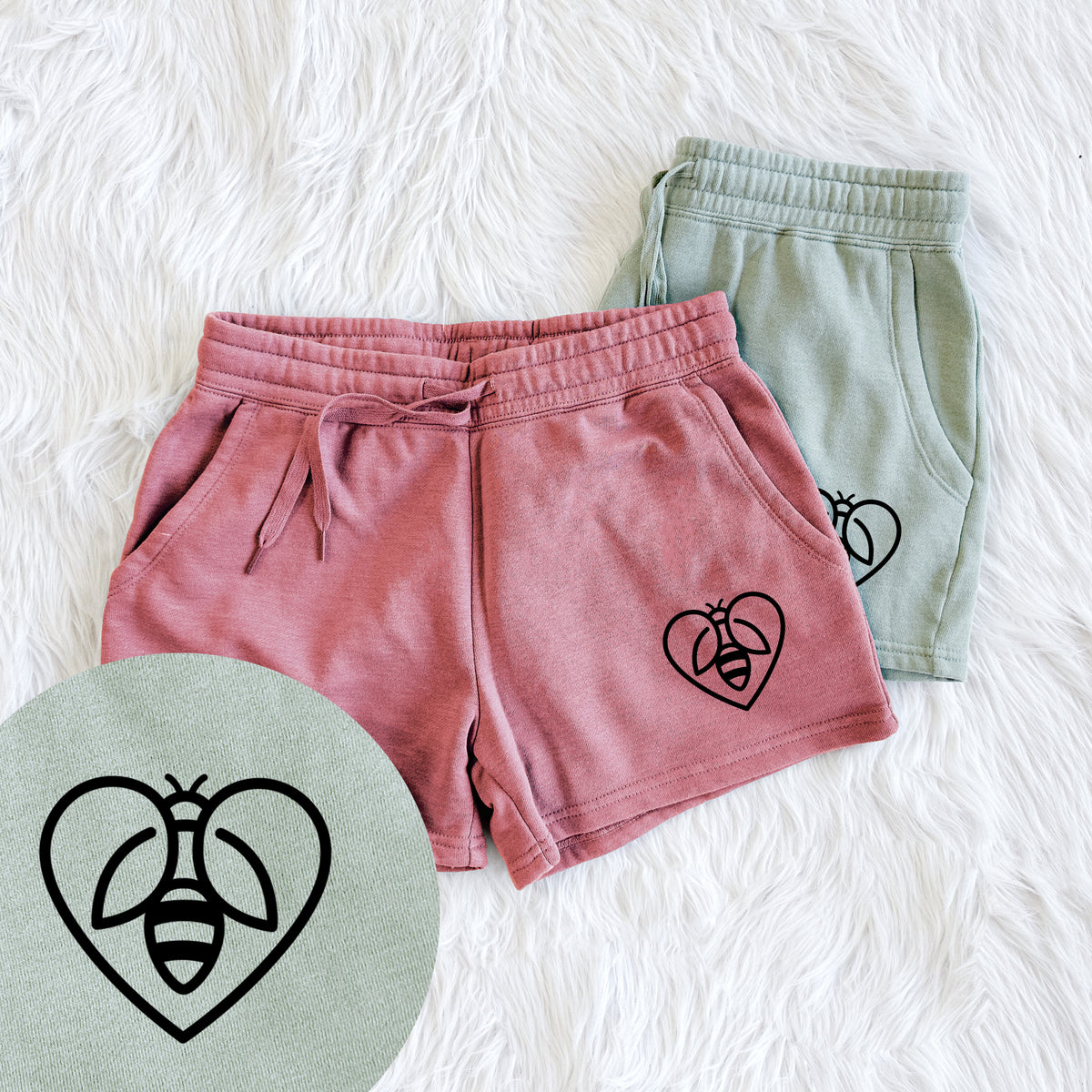 Bee Heart Icon - Women&#39;s Cali Wave Shorts