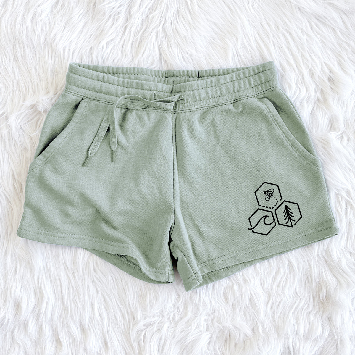 Bee-Sea-Tree Triptych - Women&#39;s Cali Wave Shorts