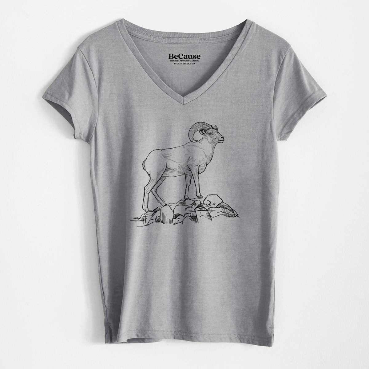 Bighorn Sheep Ram - Ovis canadensis - Women&#39;s 100% Recycled V-neck