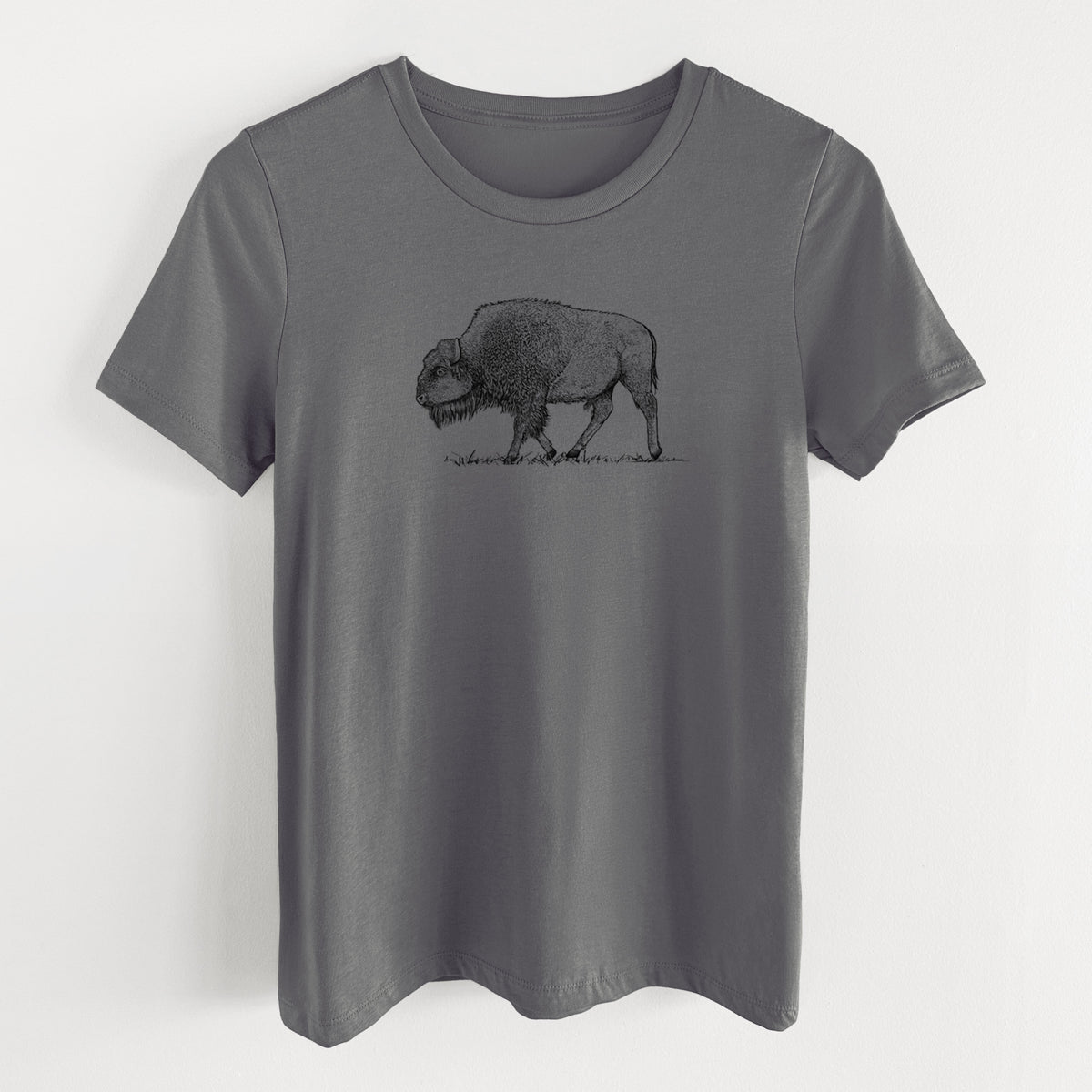 American Bison / Buffalo - Bison bison - Women&#39;s Lightweight Relaxed Fit 100% Cotton Crewneck