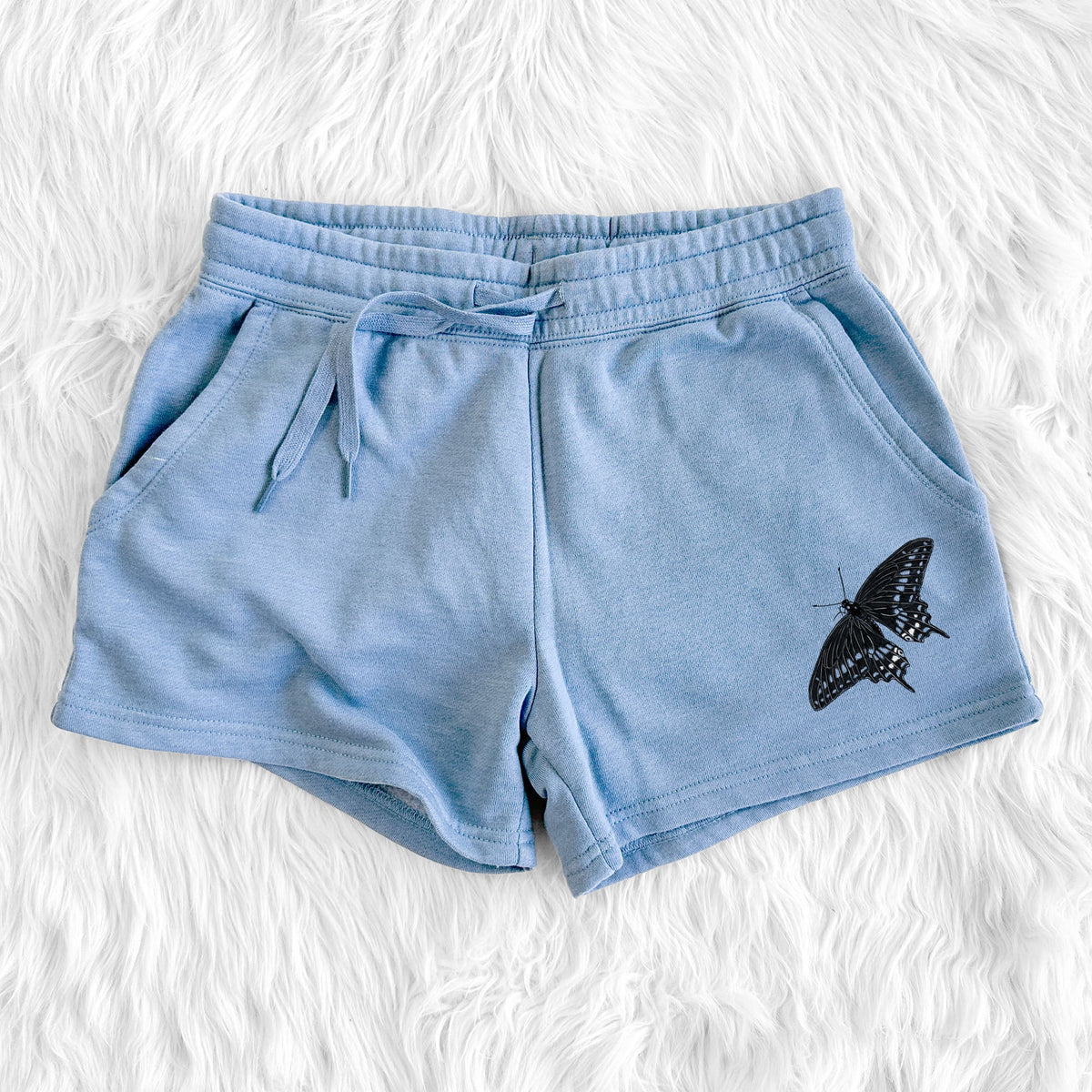 Black Swallowtail Butterfly - Papilio polyxenes - Women's Cali Wave Shorts