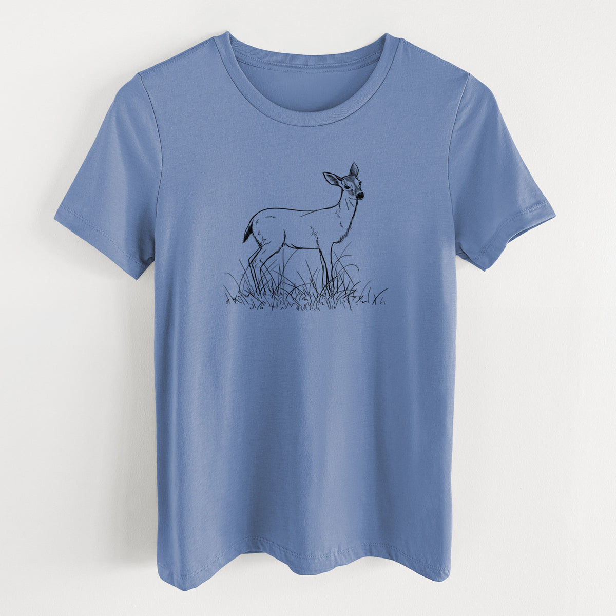 Black-tailed Deer Doe - Odocoileus hemionus hemionus - Women&#39;s Lightweight Relaxed Fit 100% Cotton Crewneck