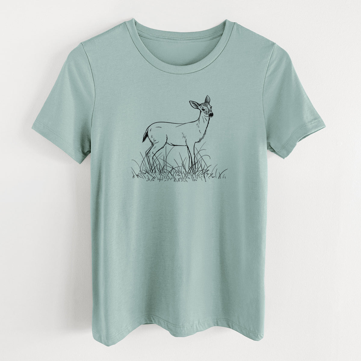 Black-tailed Deer Doe - Odocoileus hemionus hemionus - Women&#39;s Lightweight Relaxed Fit 100% Cotton Crewneck