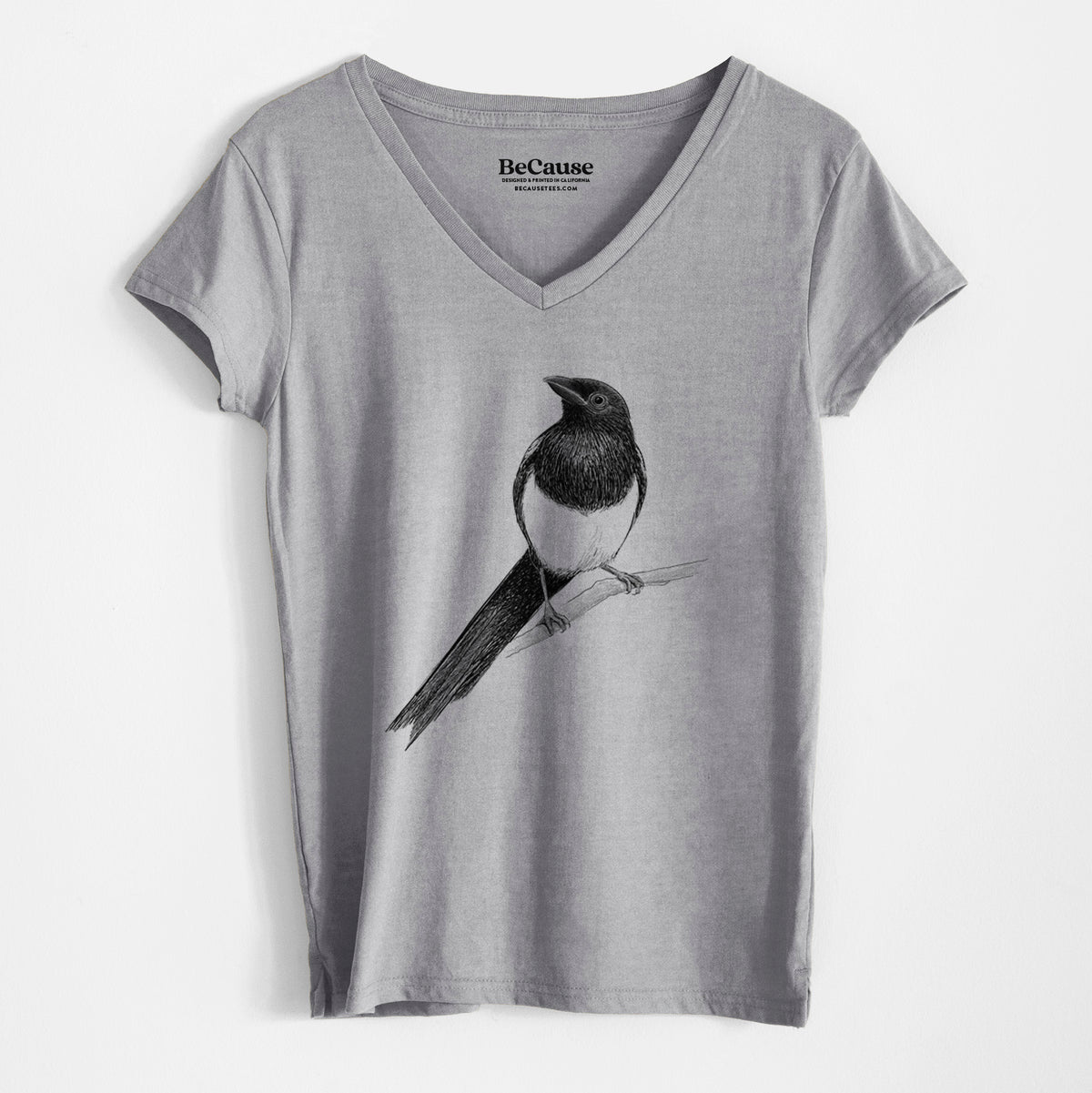 Black-billed Magpie - Pica hudsonia - Women&#39;s 100% Recycled V-neck