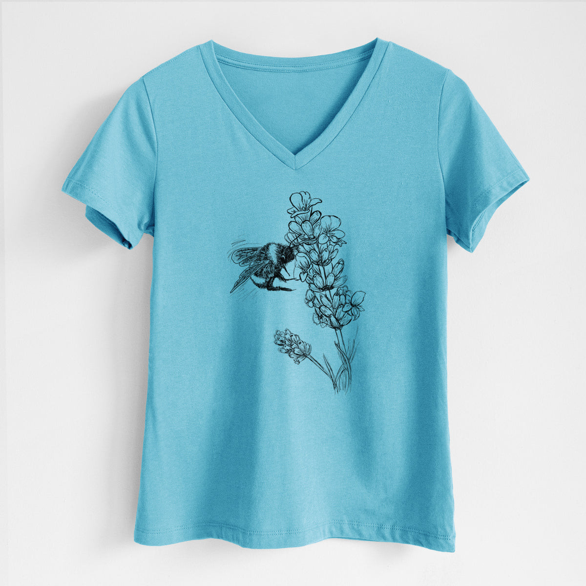 Bumblebee on English Lavender - Bombus Pensylvanicus - Women&#39;s Lightweight Relaxed Fit 100% Cotton V-neck