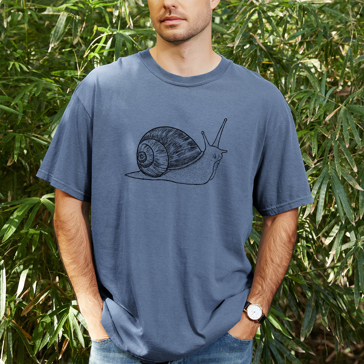 Brown Garden Snail - Cornu aspersum - Unisex Comfort Colors Garment-Dyed Heavyweight T-shirt