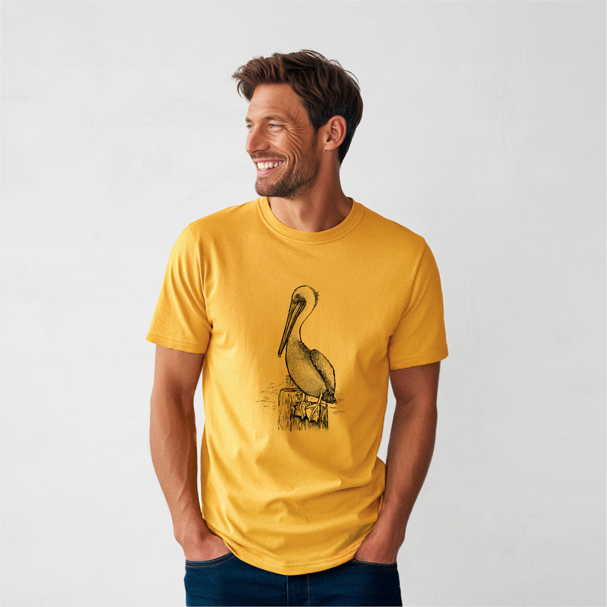 Pelecanus occidentalis - Brown Pelican - Heavyweight Men&#39;s 100% Organic Cotton Tee