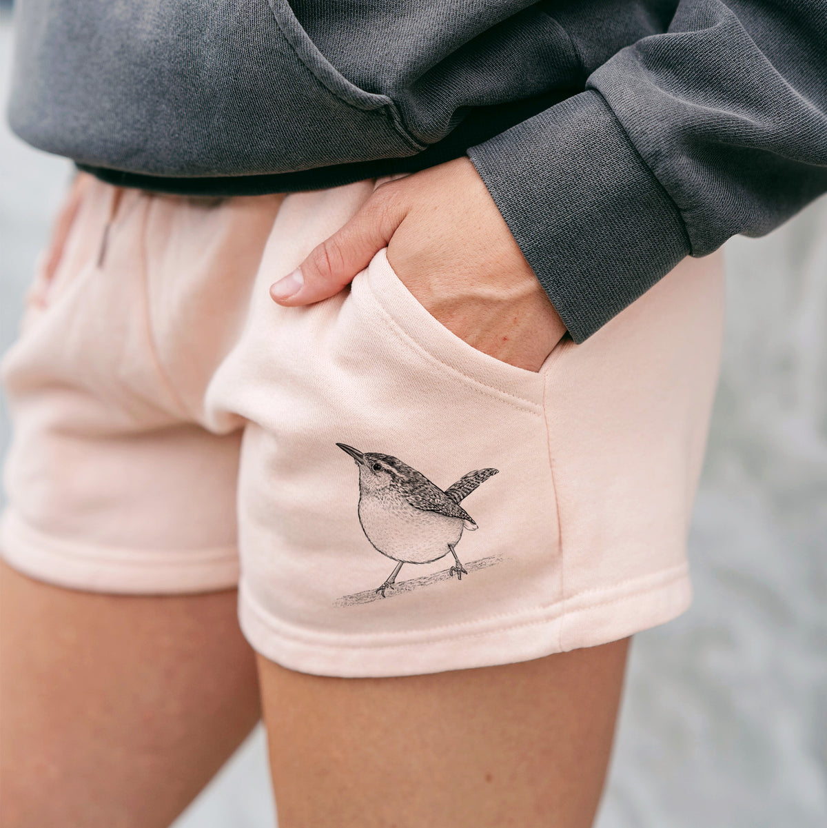 CLOSEOUT - Carolina Wren - Thryothorus ludovicianus - Women&#39;s Cali Wave Shorts