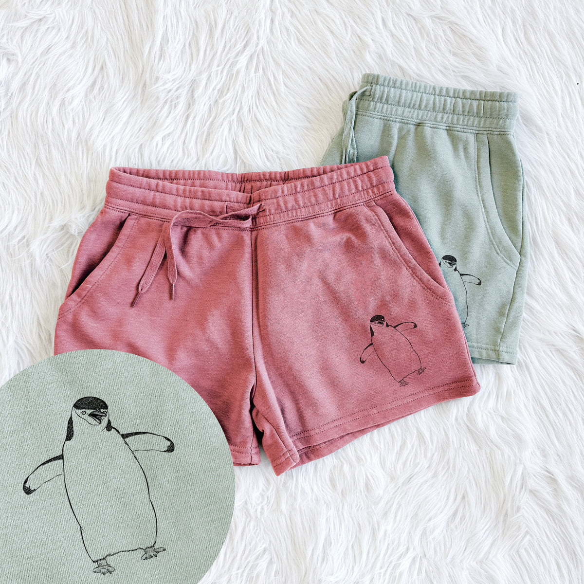 Chinstrap Penguin - Pygoscelis antarcticus - Women&#39;s Cali Wave Shorts