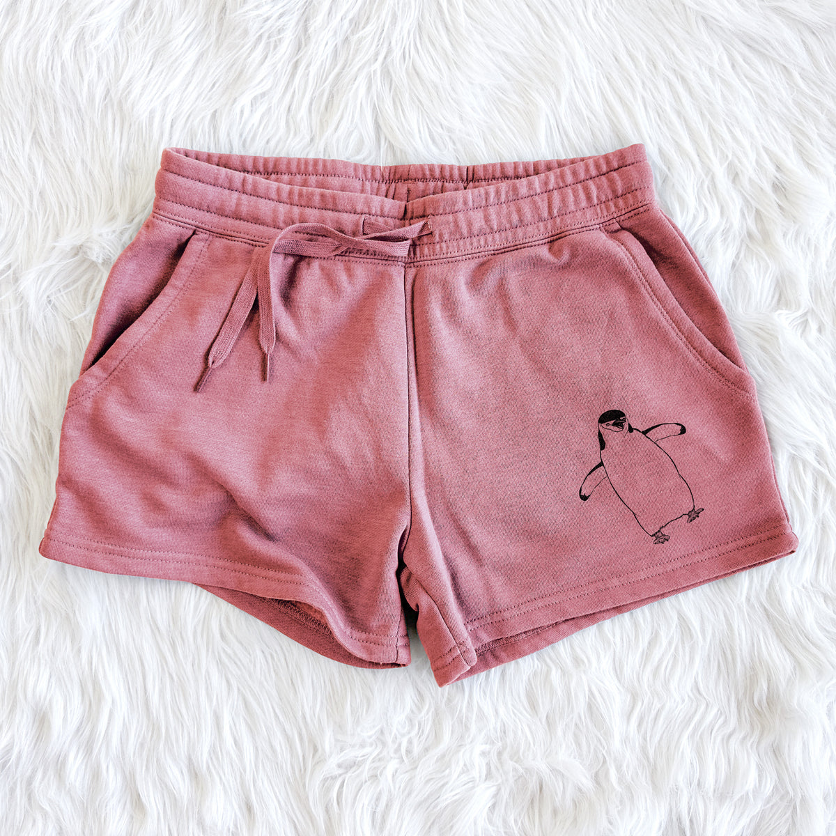 Chinstrap Penguin - Pygoscelis antarcticus - Women&#39;s Cali Wave Shorts