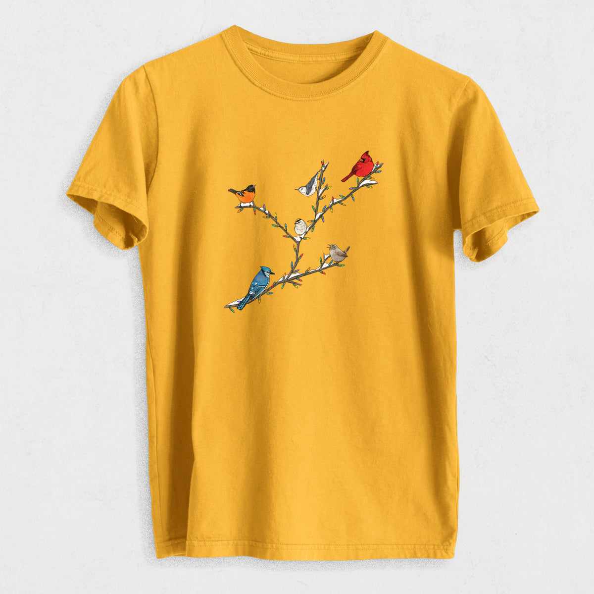 Christmas Backyard Birds - Heavyweight Men&#39;s 100% Organic Cotton Tee