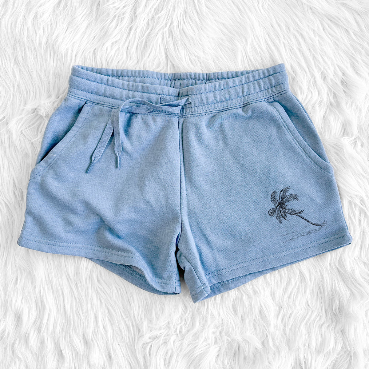 Coconut Palm - Cocos nucifera - Women's Cali Wave Shorts