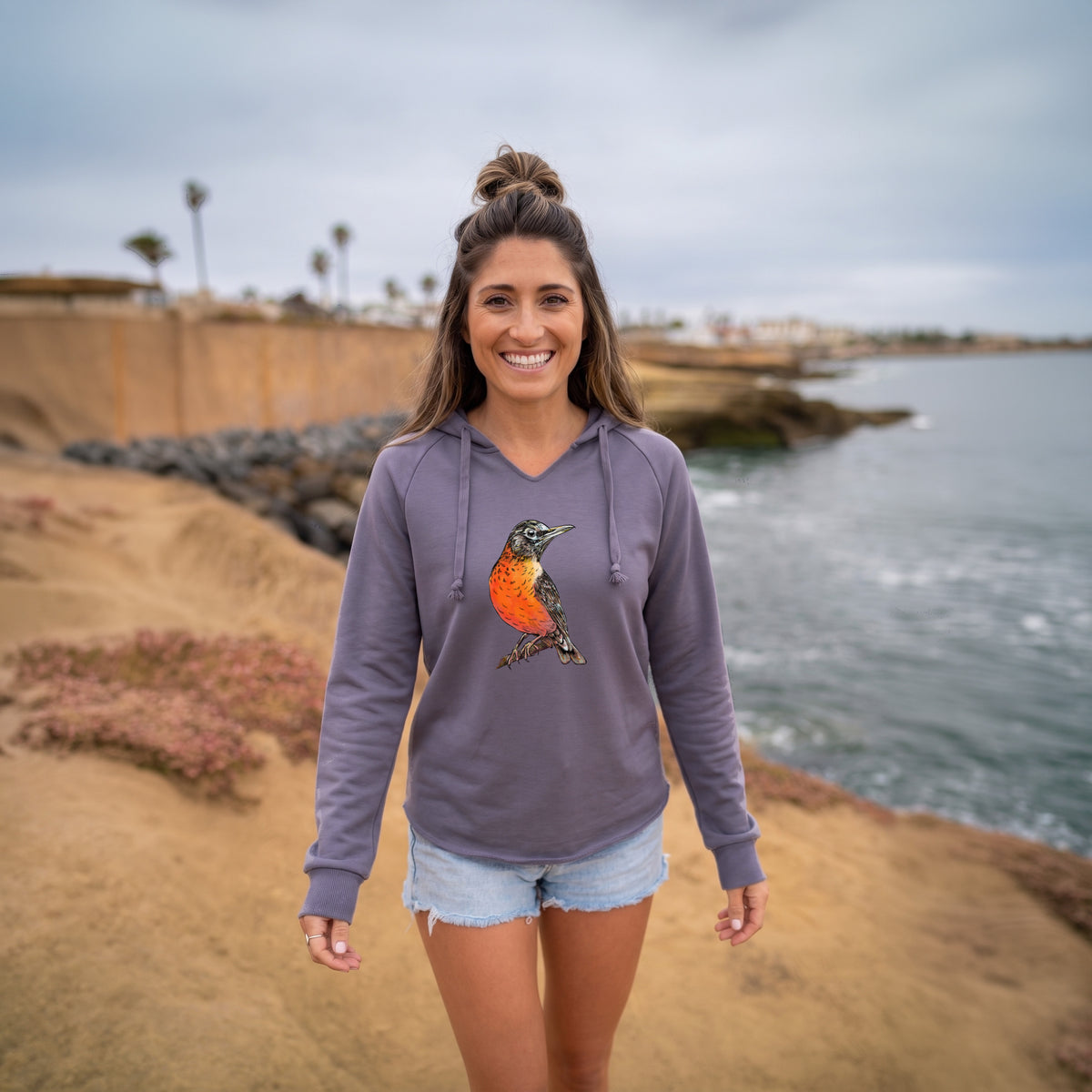 Vibrant American Robin - Turdus migratorius - Cali Wave Hooded Sweatshirt