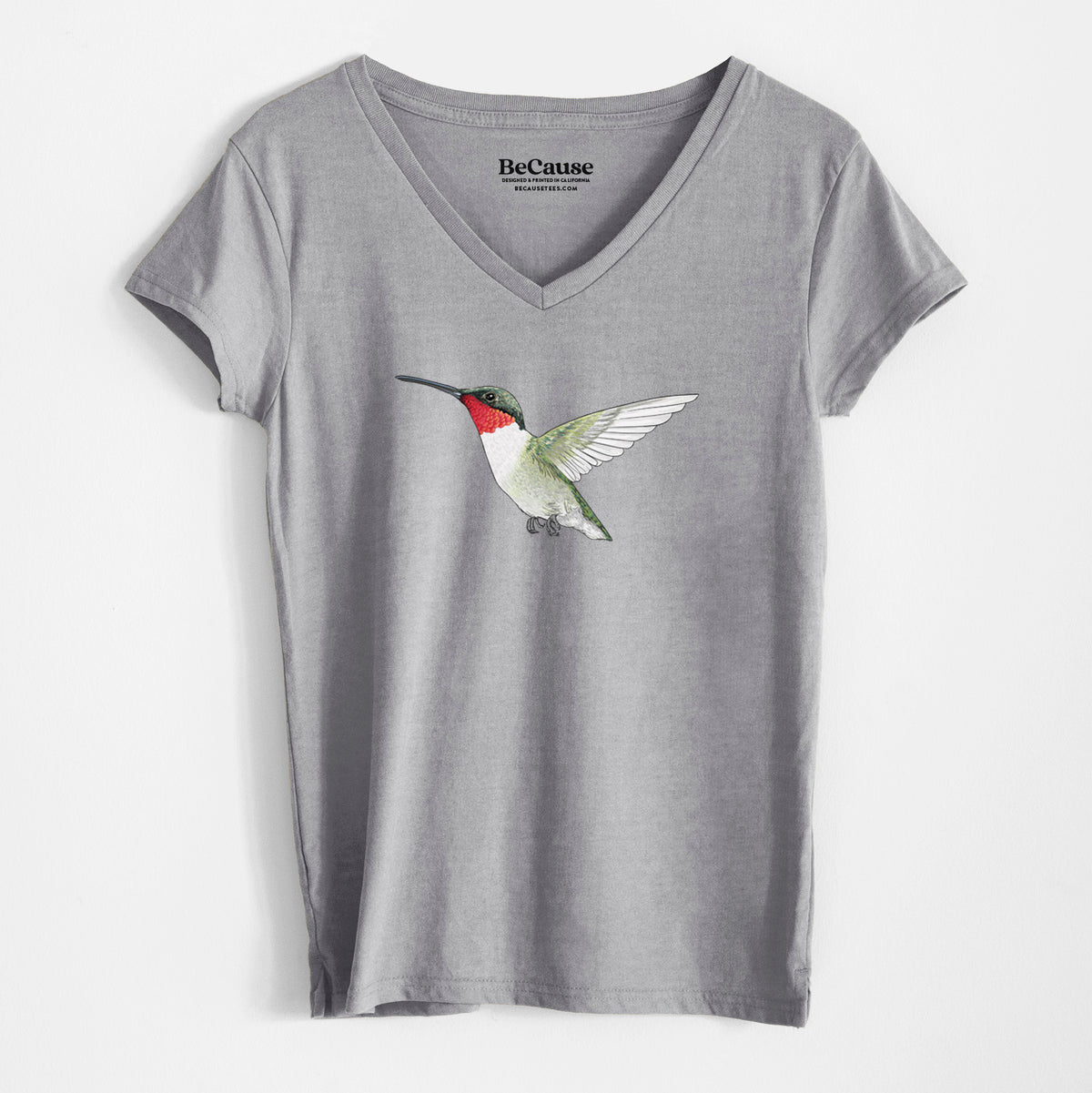 Vibrant Ruby-throated Hummingbird - Archilochus colubris - Women&#39;s 100% Recycled V-neck