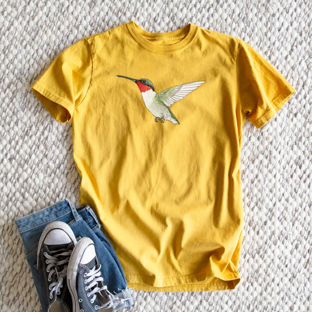 Vibrant Ruby-throated Hummingbird - Archilochus colubris - Heavyweight Men&#39;s 100% Organic Cotton Tee