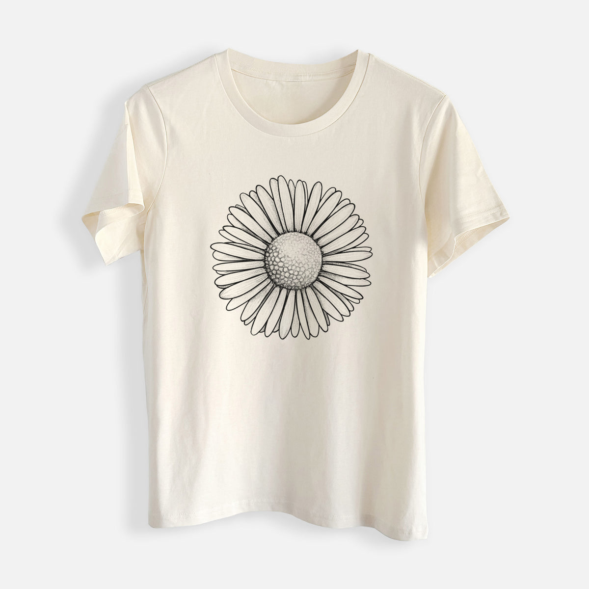 Bellis perennis - The Common Daisy - Womens Everyday Maple Tee