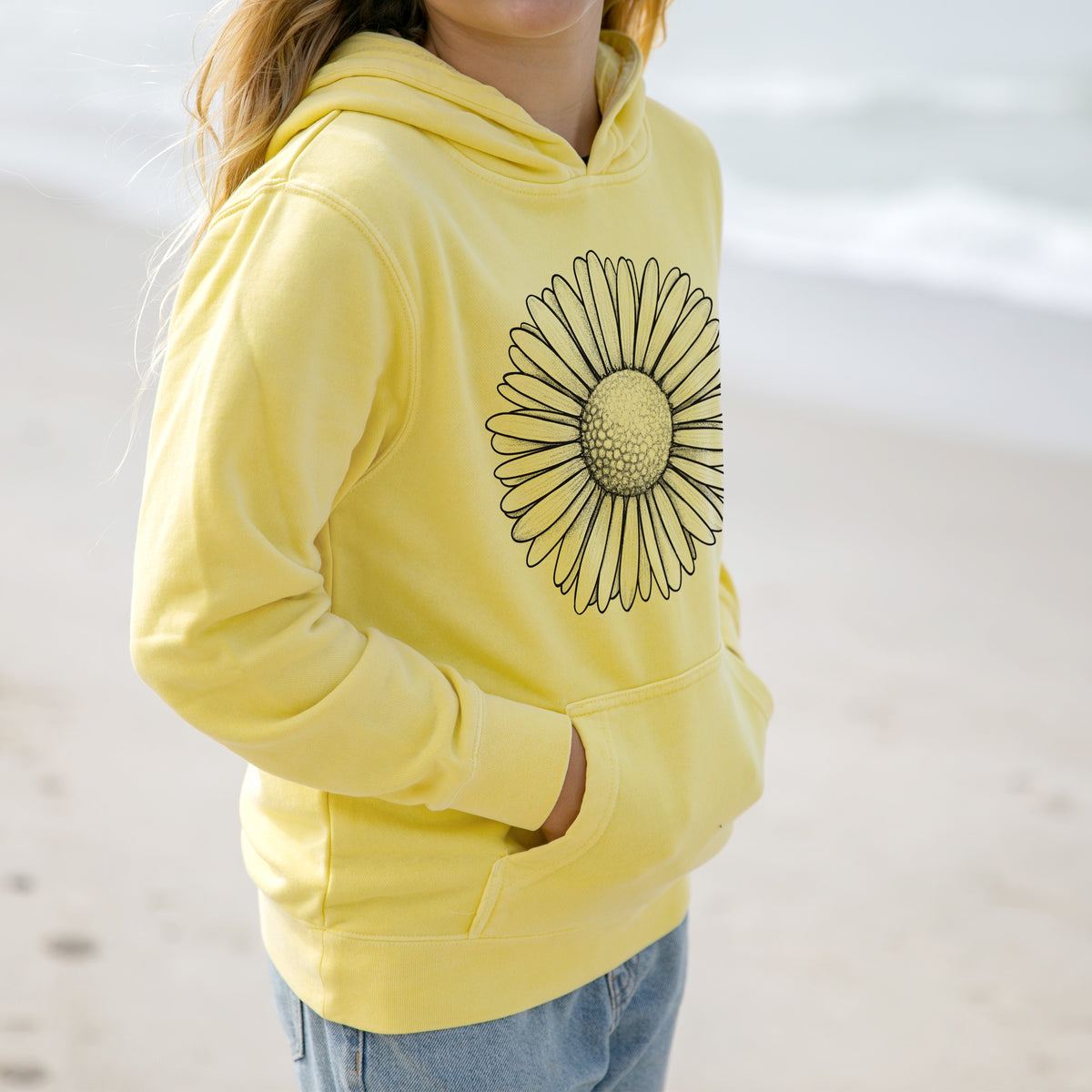 Bellis perennis - The Common Daisy - Youth Pigment Dyed Hoodie