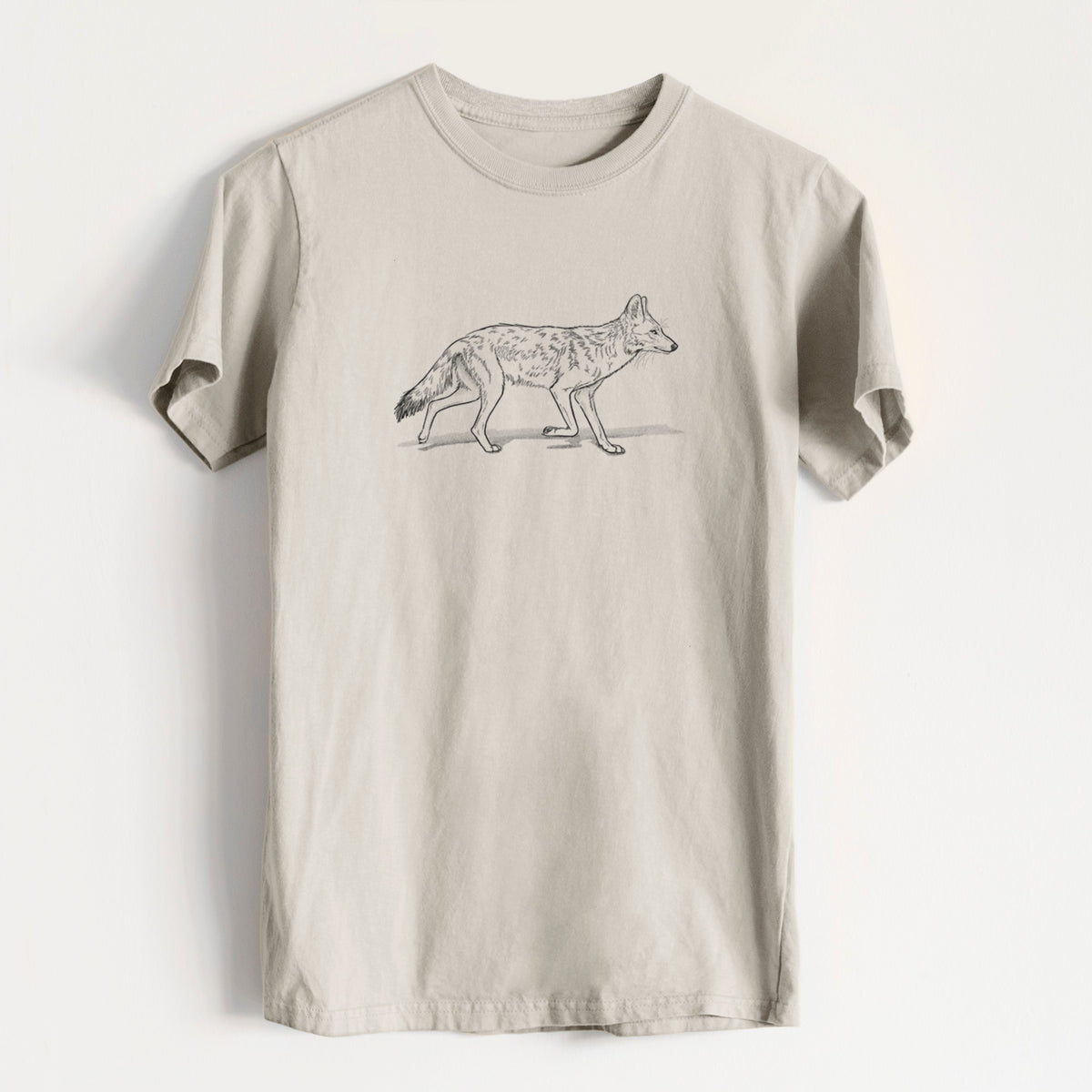 Coyote - Canis latrans - Heavyweight Men&#39;s 100% Organic Cotton Tee