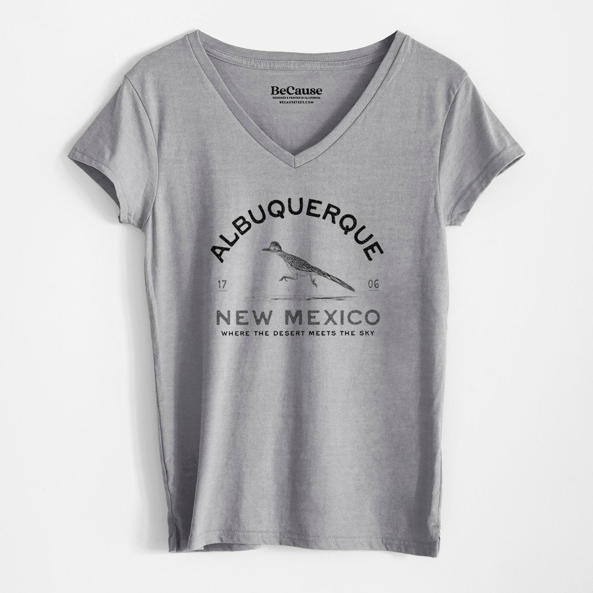 Albuquerque New Mexico Roadrunner - Women&#39;s 100% Recycled V-neck