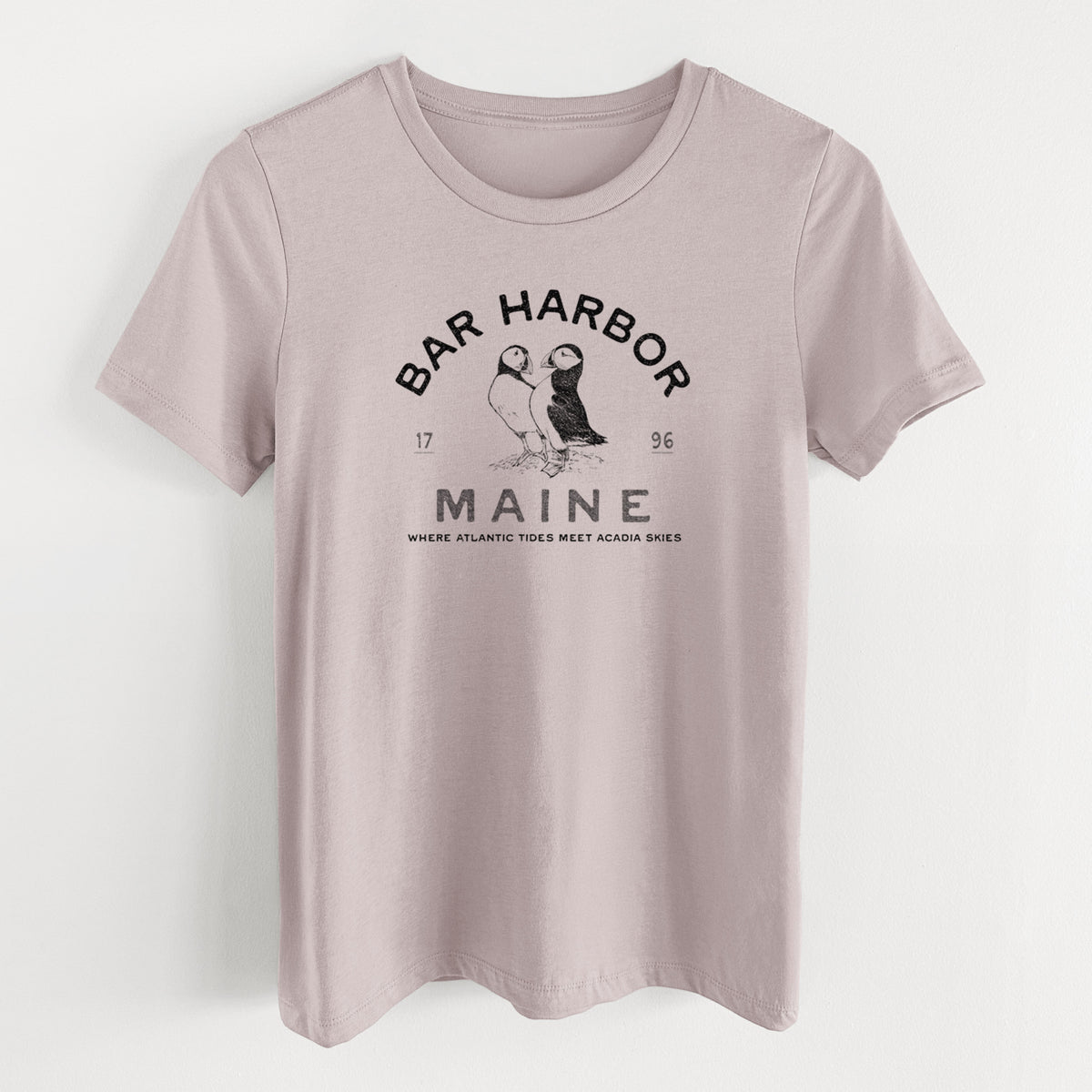 Bar Harbor Maine - Atlantic Puffins - Women's Lightweight Relaxed Fit 100% Cotton Crewneck
