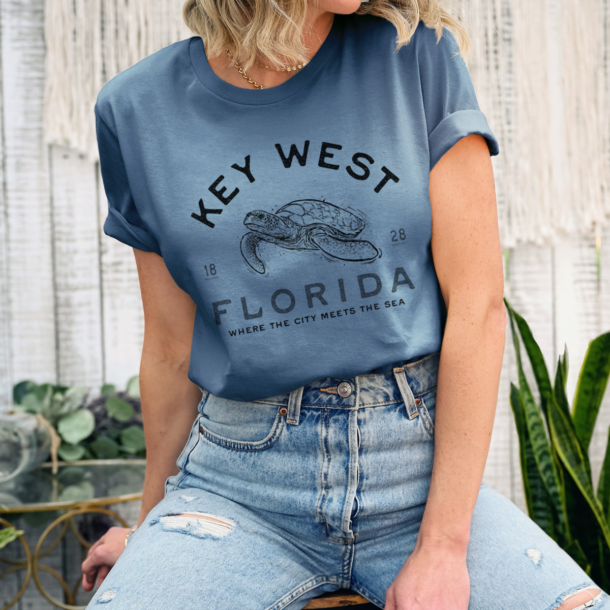 Key West Florida Sea Turtle - Lightweight 100% Cotton Unisex Crewneck