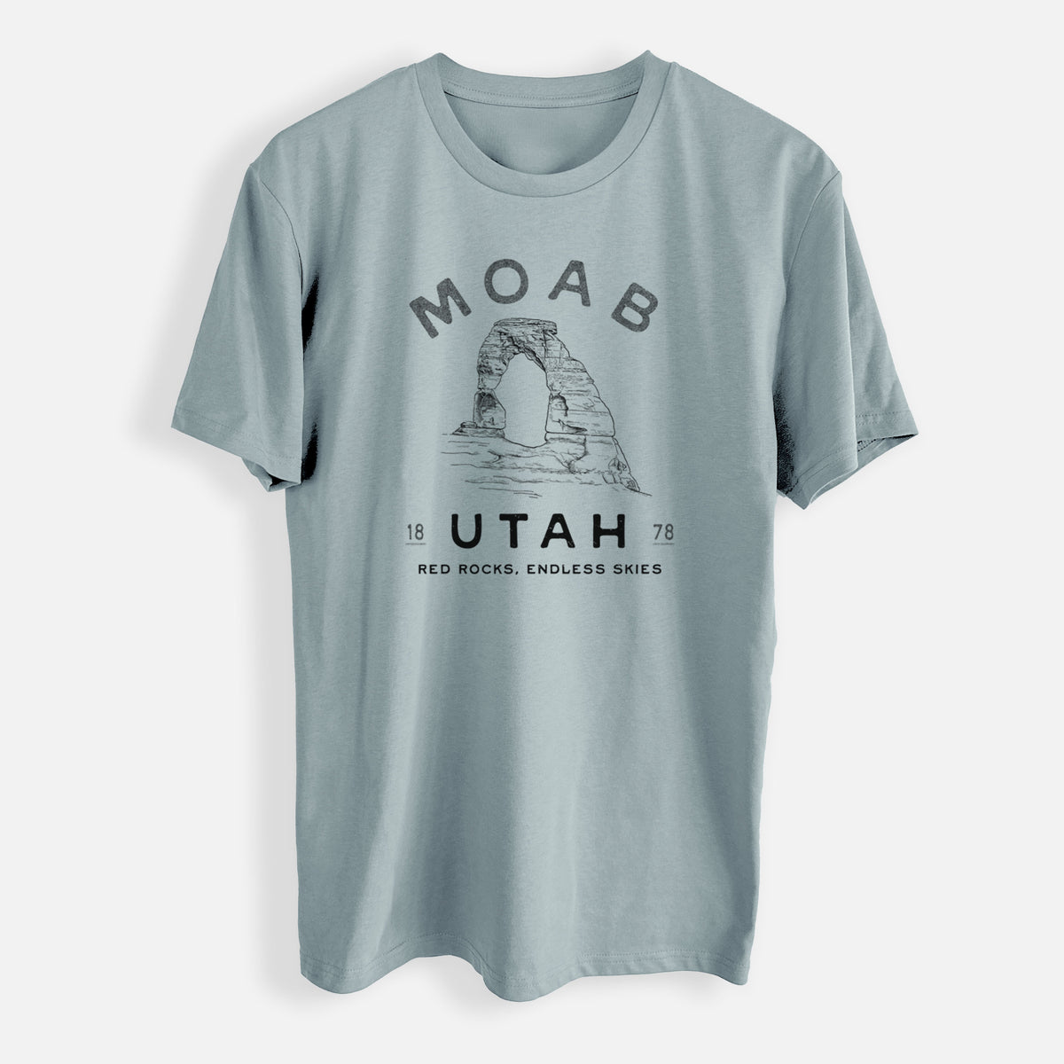 Moab Utah Delicate Arch - Mens Everyday Staple Tee