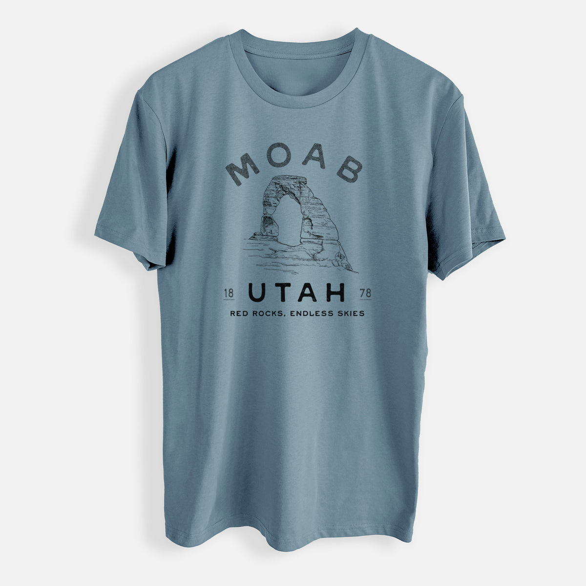 Moab Utah Delicate Arch - Mens Everyday Staple Tee