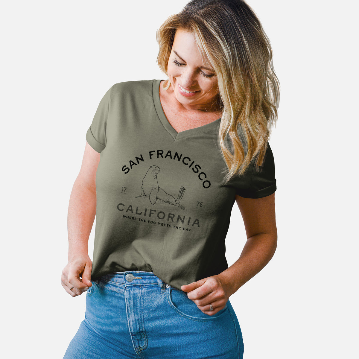San Francisco California - Sea Lion - Women's Lightweight Relaxed Fit 100% Cotton V-neck