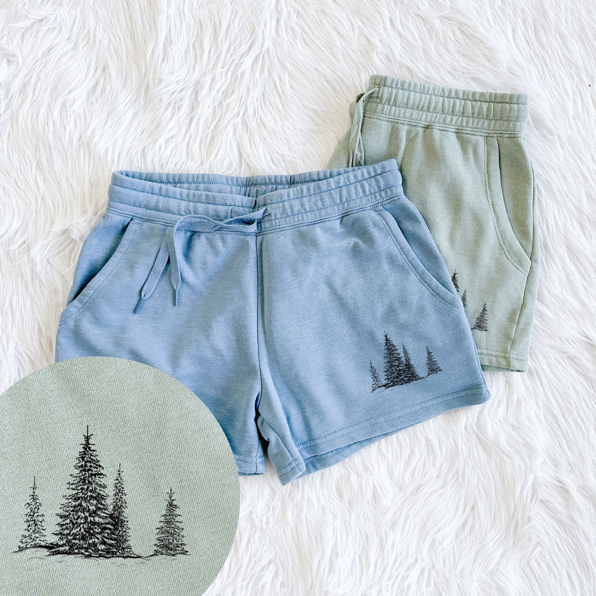 Frosted Evergreens - Women's Cali Wave Shorts