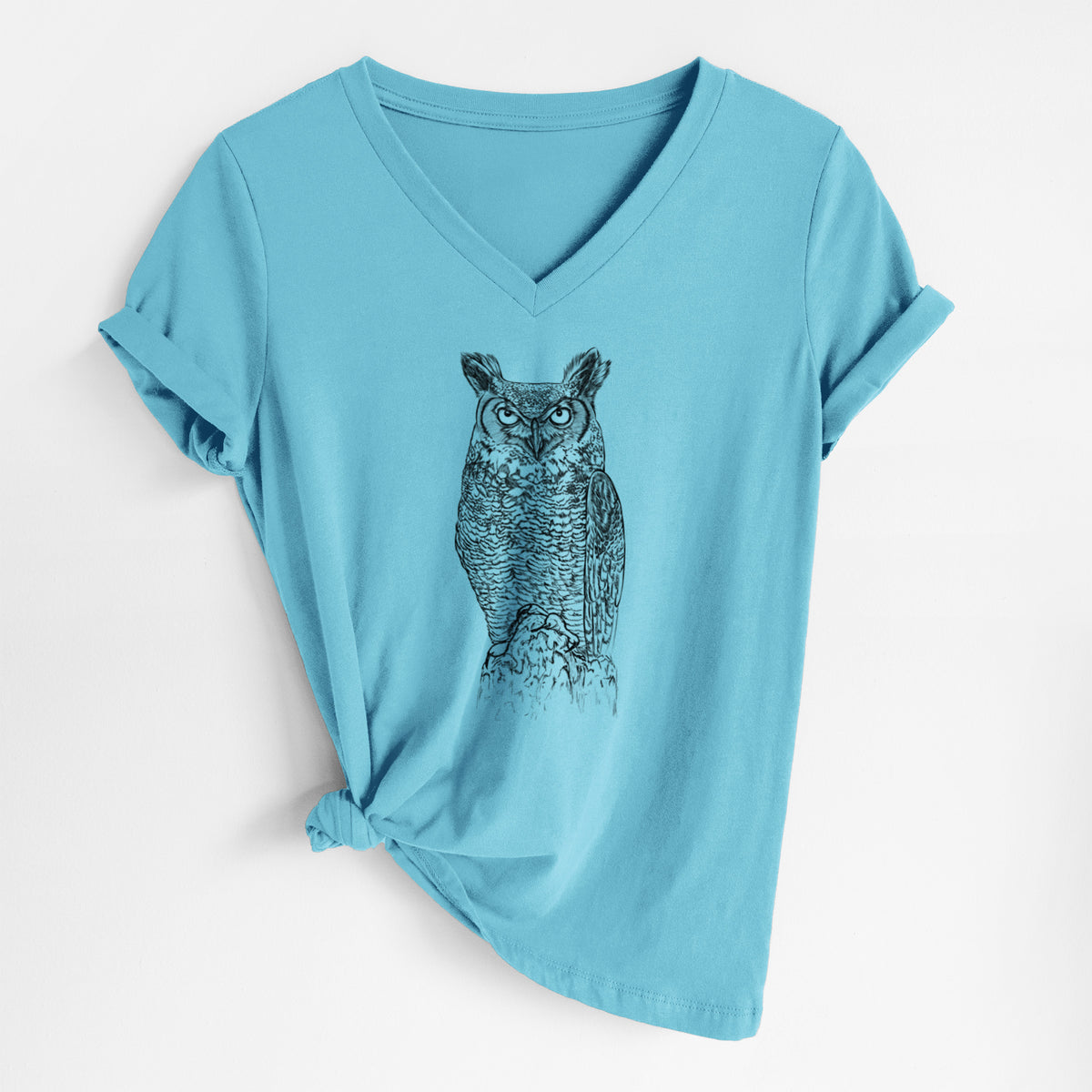 Bubo virginianus - Great Horned Owl - Women&#39;s Lightweight Relaxed Fit 100% Cotton V-neck