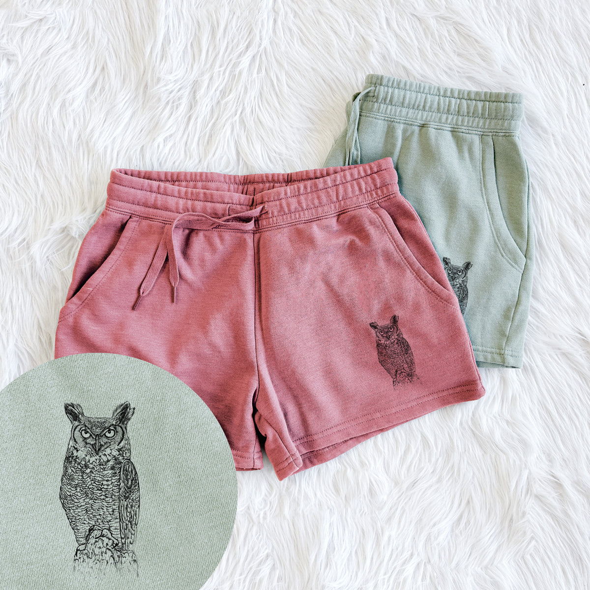 Bubo virginianus - Great Horned Owl - Women&#39;s Cali Wave Shorts