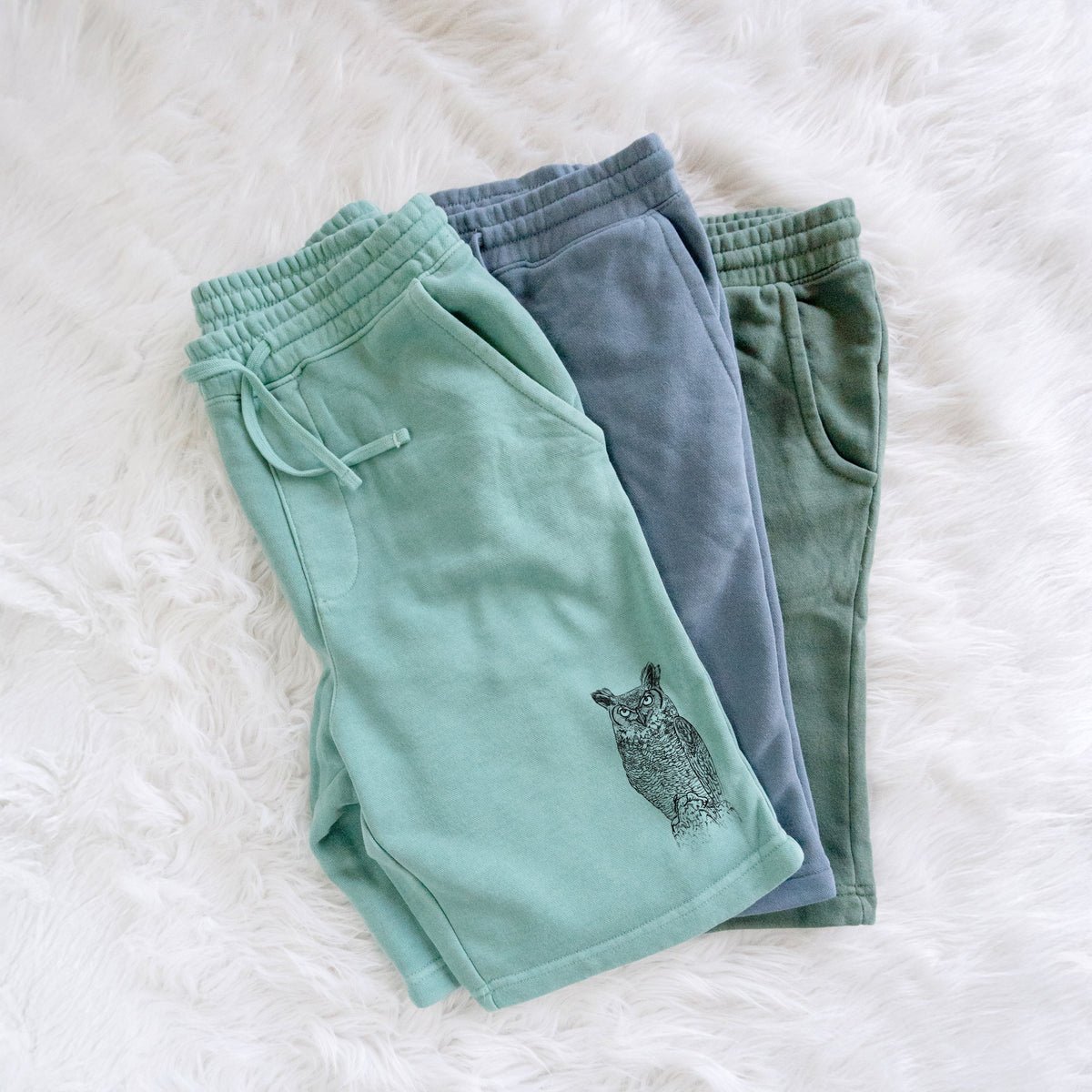 Bubo virginianus - Great Horned Owl - Unisex Pigment Dyed Shorts
