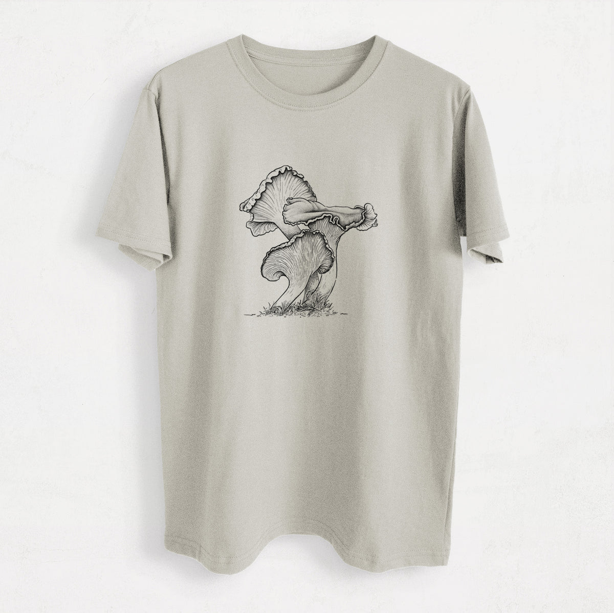 Pacific Golden Chanterelle - Cantharellus formosus - Heavyweight Men&#39;s 100% Organic Cotton Tee