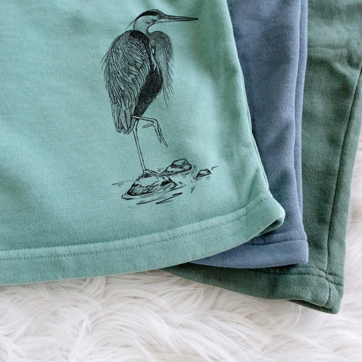 Ardea herodias - Great Blue Heron - Unisex Pigment Dyed Shorts