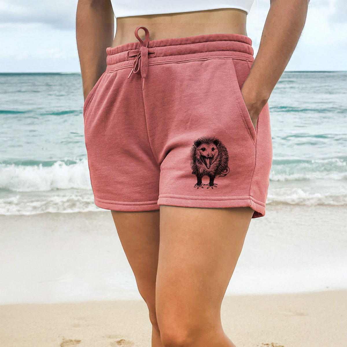 Hissing Opossum - Didelphidae - Women&#39;s Cali Wave Shorts