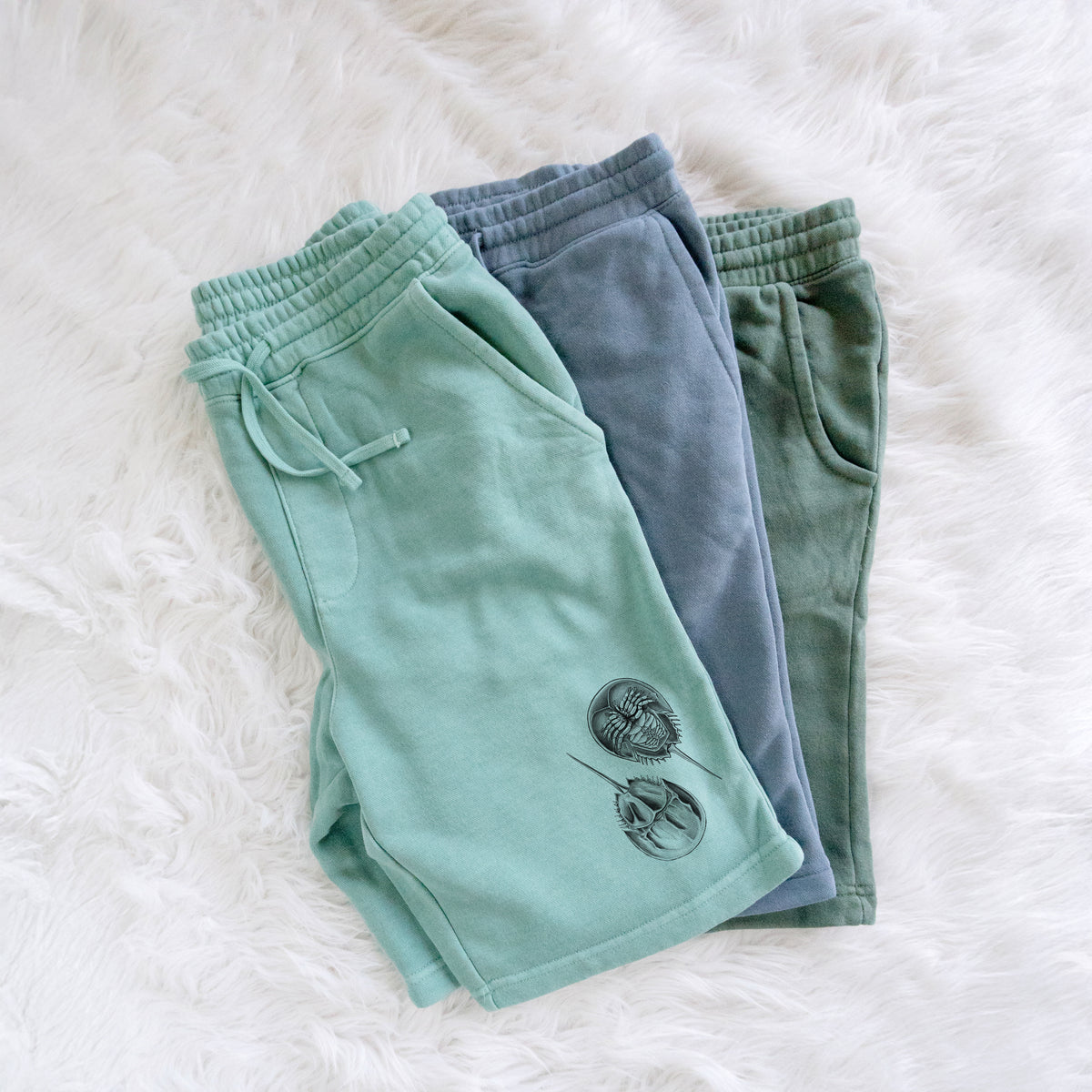 Atlantic Horseshoe Crab - Limulidae polyphemus - Unisex Pigment Dyed Shorts