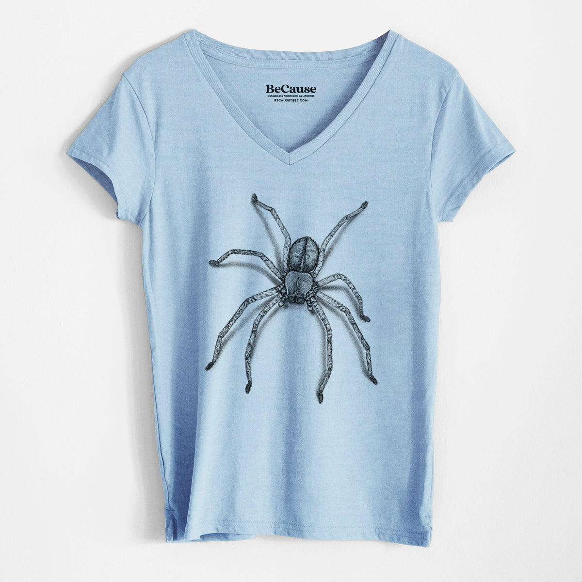 Huntsman Spider - Olios giganteus - Women&#39;s 100% Recycled V-neck