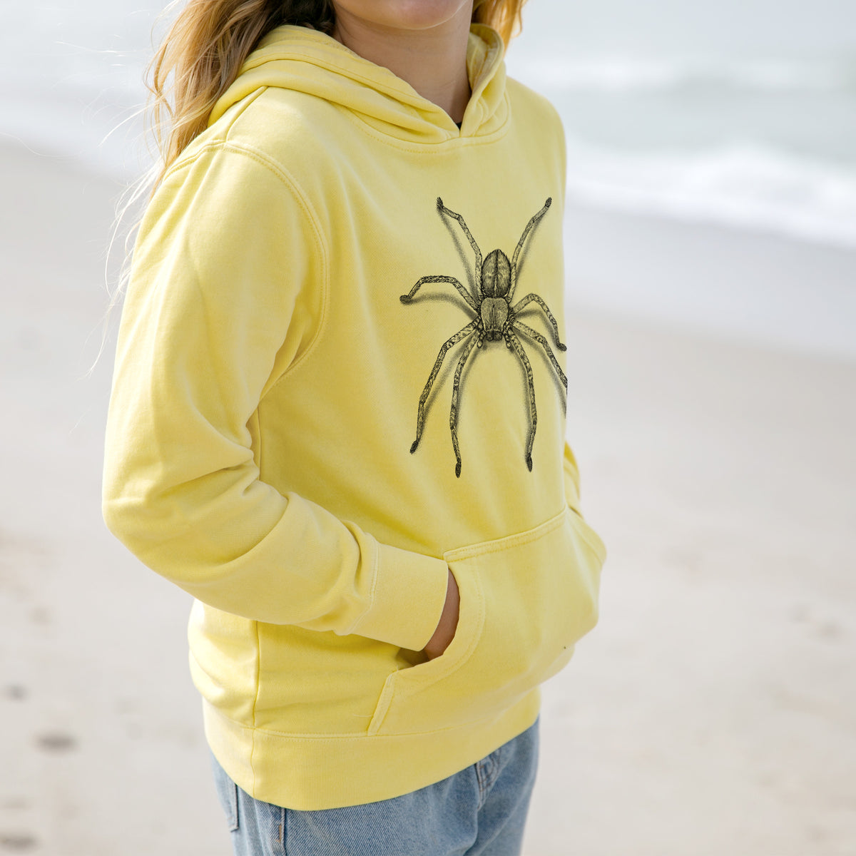 Huntsman Spider - Olios giganteus - Youth Pigment Dyed Hoodie