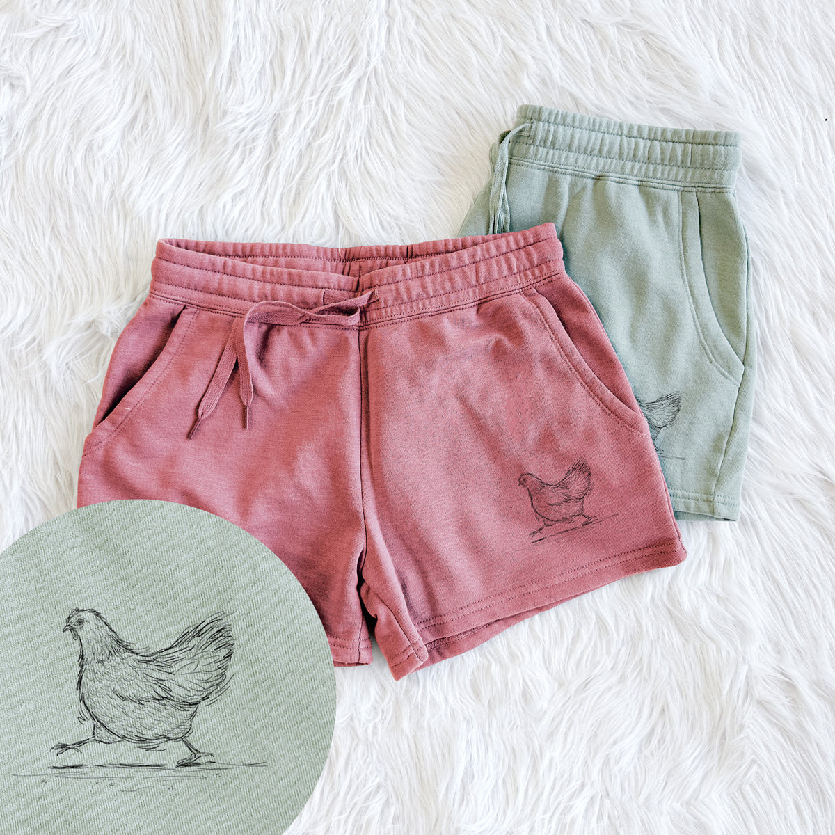 Hurried Hen - Orpington Chicken - Women&#39;s Cali Wave Shorts