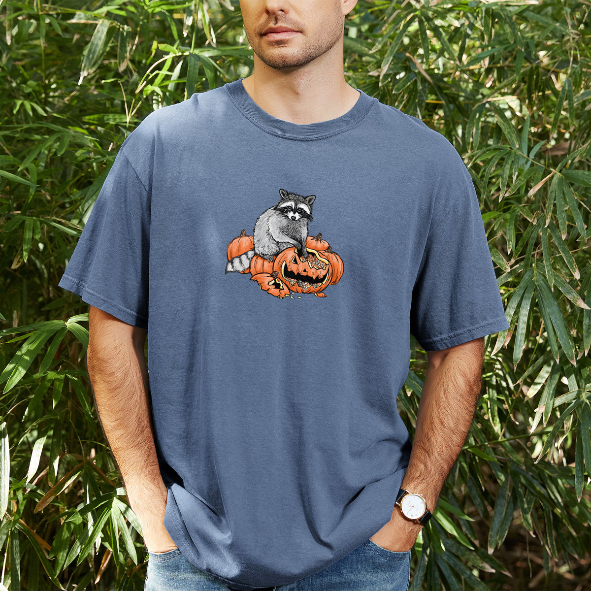 The Raccoon and the Jack-o'-Lantern - Unisex Comfort Colors Garment-Dyed Heavyweight T-shirt