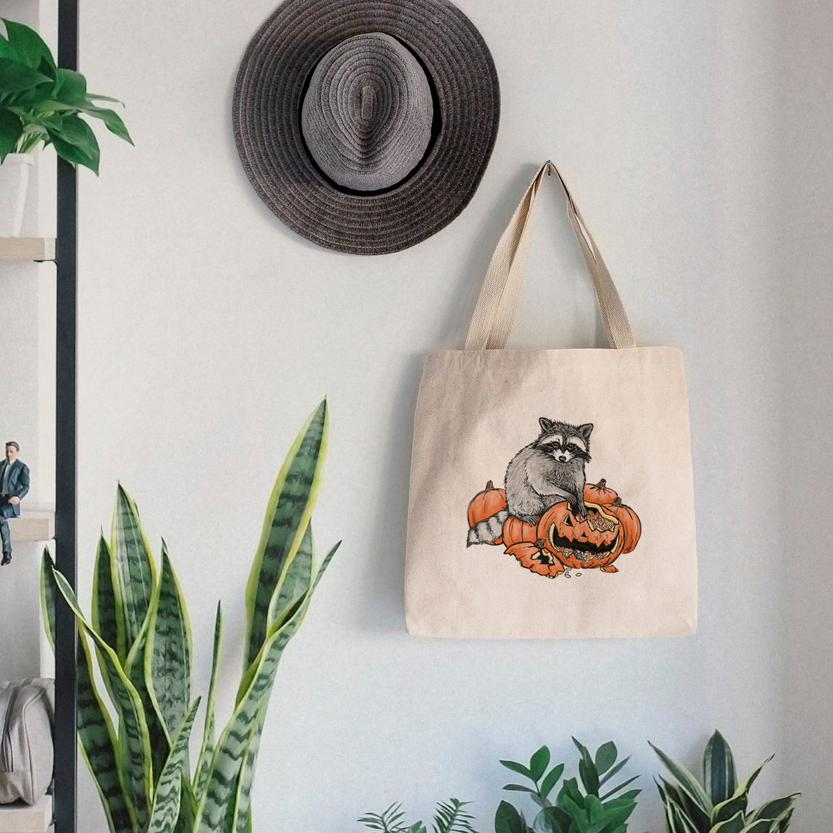 The Raccoon and the Jack-o'-Lantern - Tote Bag
