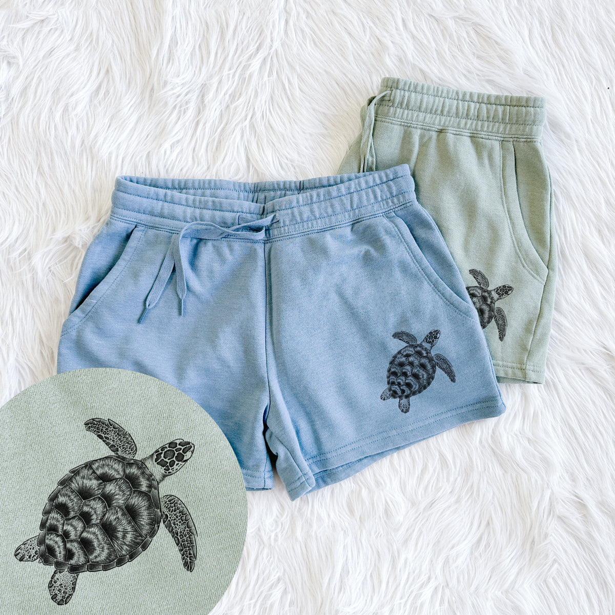 Loggerhead Sea Turtle - Caretta caretta - Women's Cali Wave Shorts