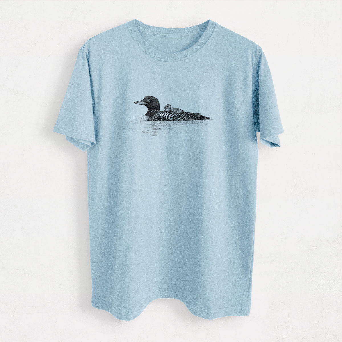 Common Loon with Chick - Gavia immer - Heavyweight Men&#39;s 100% Organic Cotton Tee