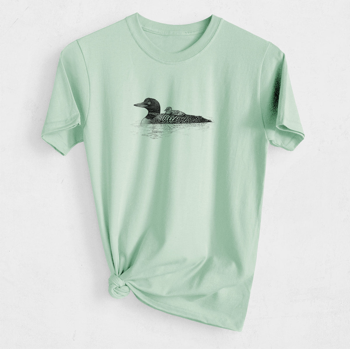 Common Loon with Chick - Gavia immer - Heavyweight Men&#39;s 100% Organic Cotton Tee